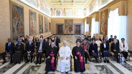 image:Image Skončilo plenární zasedání Papežské komise pro ochranu nezletilých