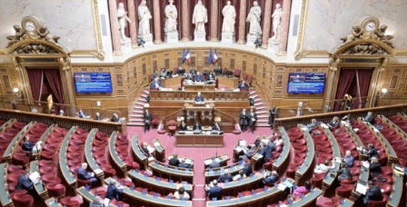 image:Image Pokus o omezení zpovědního tajemství ve Francii neuspěl